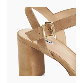 Manifesting Block Heel Sandals