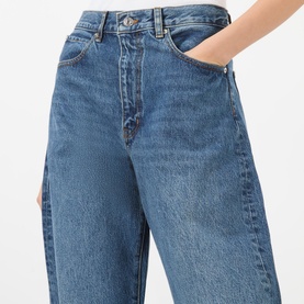 The Bubble Tapered-Leg Jeans