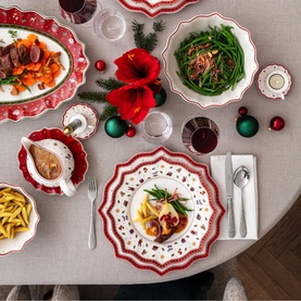 Toy's Delight Festive Buffet Plate