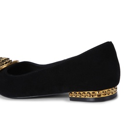 Chelsea Pointed-Toe Flats