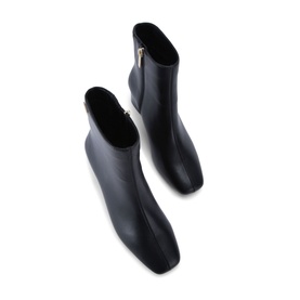 Cleo Ankle Boots