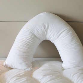 Pure Comfort Medium Support V-Shape Pillow