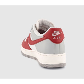 Nike Air Force 1 '07 LV8 Trainers