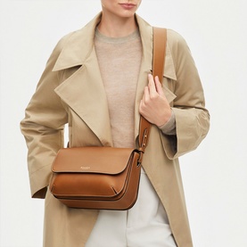Ella Grande Smooth Leather Crossbody Bag
