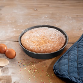 Round Cake Tin 22cm