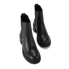 Ignite Leather Chelsea Boots
