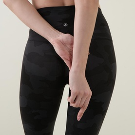 Align&trade; High-Rise Leggings 25"