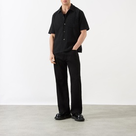 Box Patch Pocket Solid Shirt