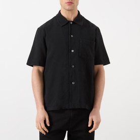 Box Patch Pocket Solid Shirt