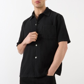 Box Patch Pocket Solid Shirt