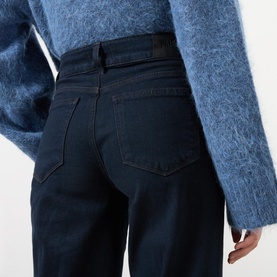 Sasha 32 Cropped Bootcut Jeans