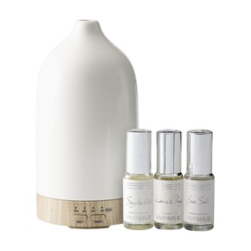 Electronic Diffuser & Signature Fragrance Oil Set