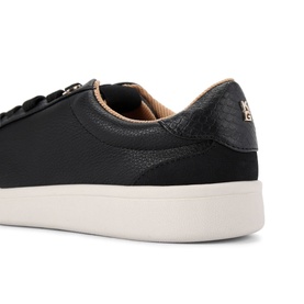 Eliza Trainers
