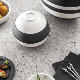 Iconic La Petite Boule Black & White