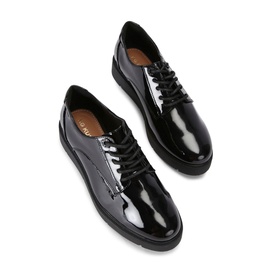 Morly Lace-Up Shoes
