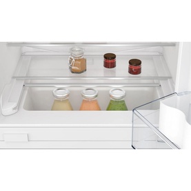 N50 Built-Under Fridge 82x60cm Flat Hinge