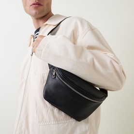 Le Foulonn&eacute; Belt Bag