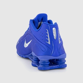 Shox R4 Trainers