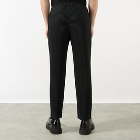 Basics Pleated Tapered Trousers