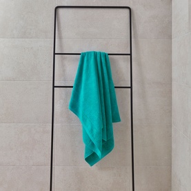 Prism Towel Poolside