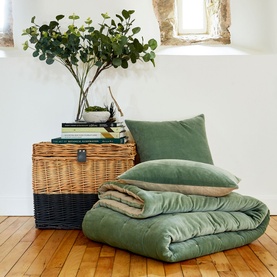 Jaipur Velvet Filled Throw Jade