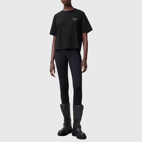 Lover Lisa T-Shirt