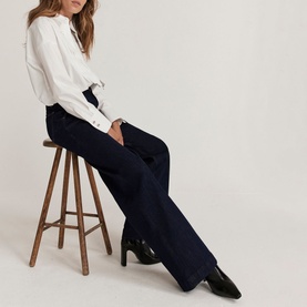 Wide-Leg Jeans