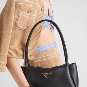 Darling Medium Leather Handbag
