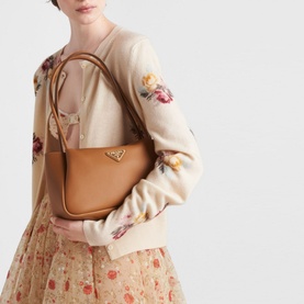 Darling Medium Leather Handbag