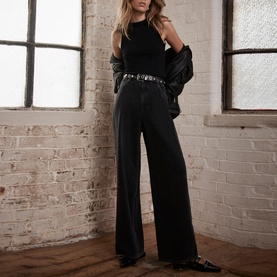 Mid-Rise Wide Leg Jeans
