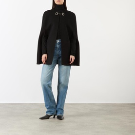Horsebit Cape