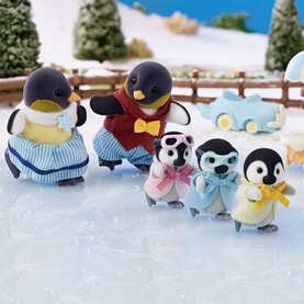 Penguin Family Play Set