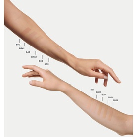Blurring Smooth Effect Foundation
