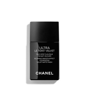 Blurring Smooth Effect Foundation