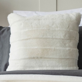 Alaska Cushion Snow
