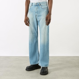 2021M Wide-Leg Jeans
