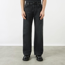 2021M Loose-Fit Vintage Jeans