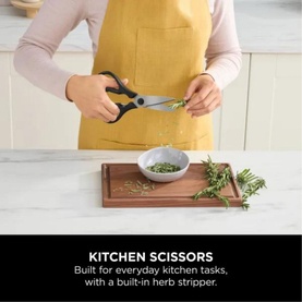 StaySharp Knife Block With Intergrated Sharpener 14 Piece Set