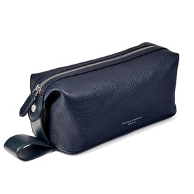 Reporter Pebbled Leather Washbag