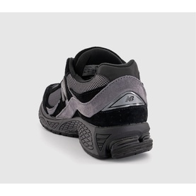 2002 Trainers