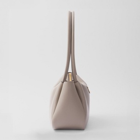 Darling Medium Leather Handbag