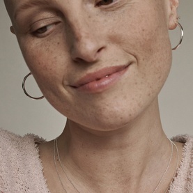 Nova Faceted Hoops