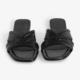 Azora Vintage Patent Flat Sandals