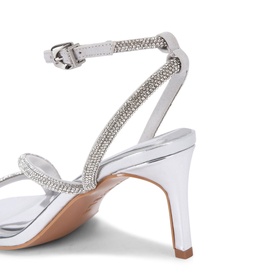 Paparazzi Strappy Low-Heeled Sandals