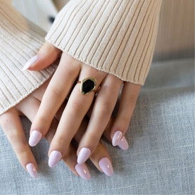 Black Onyx Stepping Stone Ring
