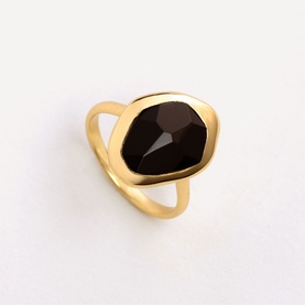 Black Onyx Stepping Stone Ring