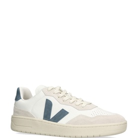 V-90 Trainers