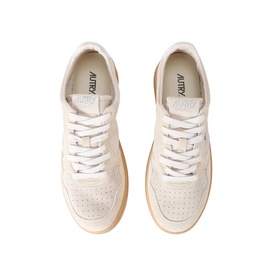 Medalist Suede Low-Top Trainers