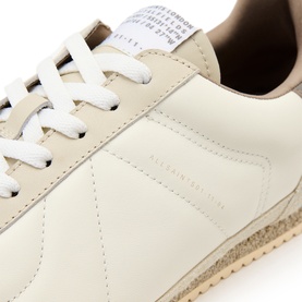 Harri Low Top Trainers
