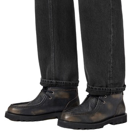Skiff Leather Chukka Boots